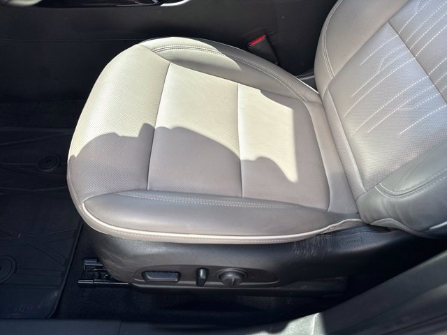 Used 2025 Buick Envista Avenir FWD image 10