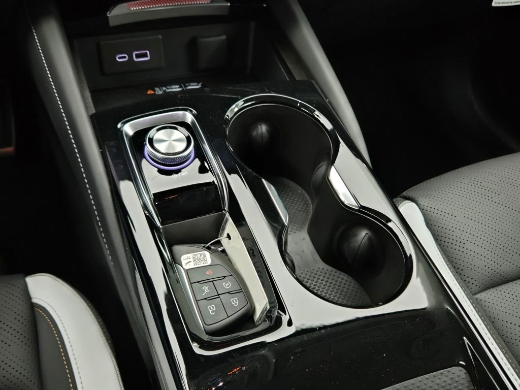 New 2025 Buick Envision Sport Touring image 30