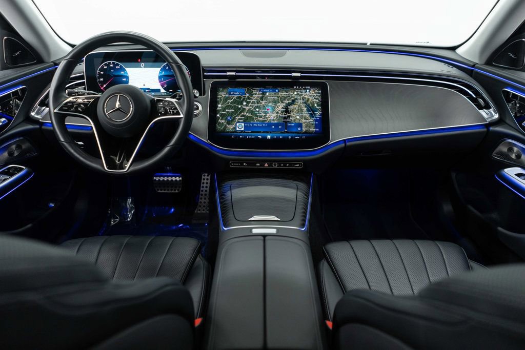 Used 2025 Mercedes-Benz E 450 4MATIC All-Terrain Wagon w/ Leather Package image 9