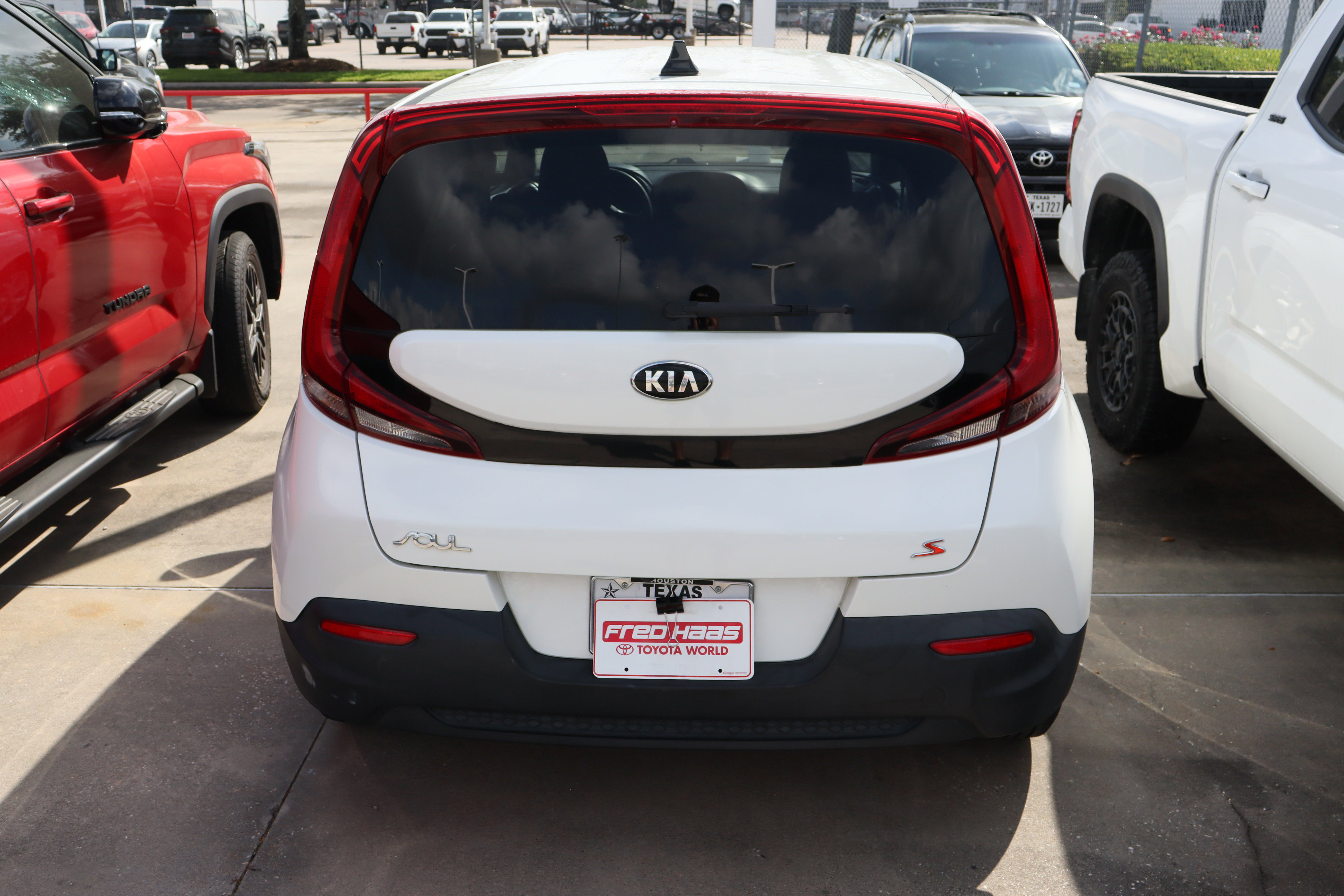 Used 2021 Kia Soul S image 7