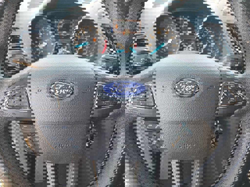 Used 2019 Ford Escape S image 26