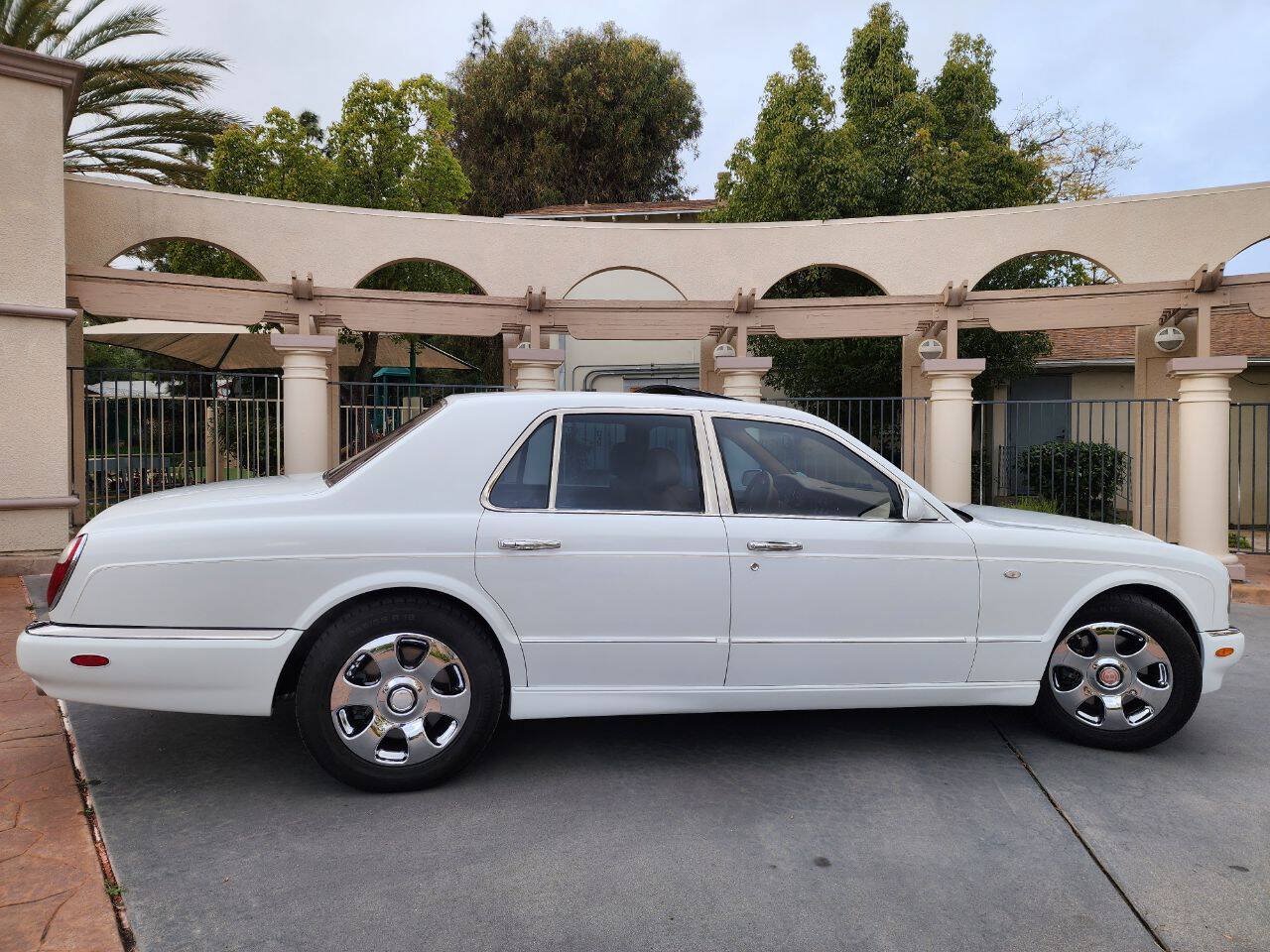 Used 2001 Bentley Arnage Red Label RWD image 7