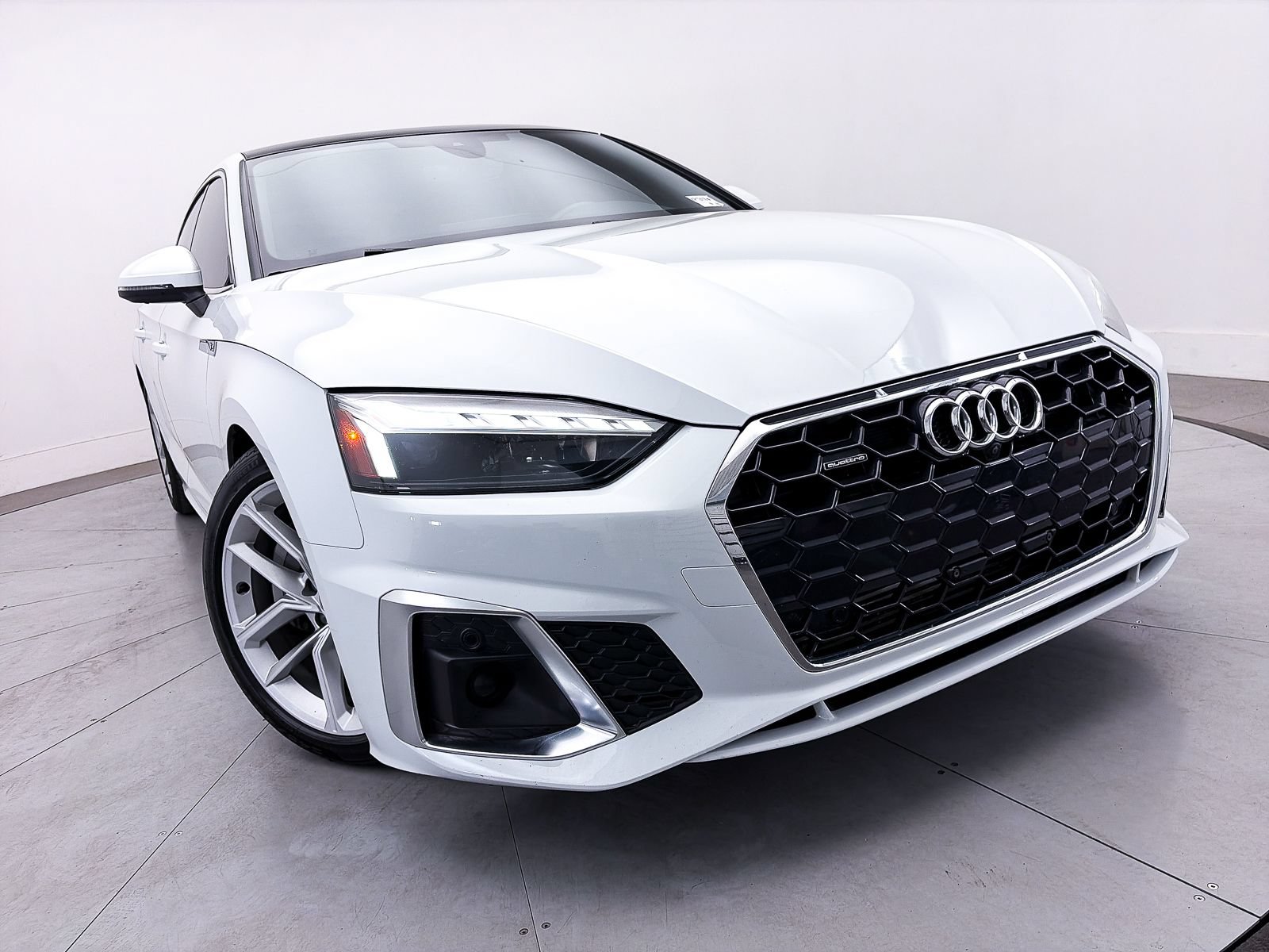 Used 2023 Audi A5 2.0T Premium Plus w/ Premium Plus AWD/4WD image 10