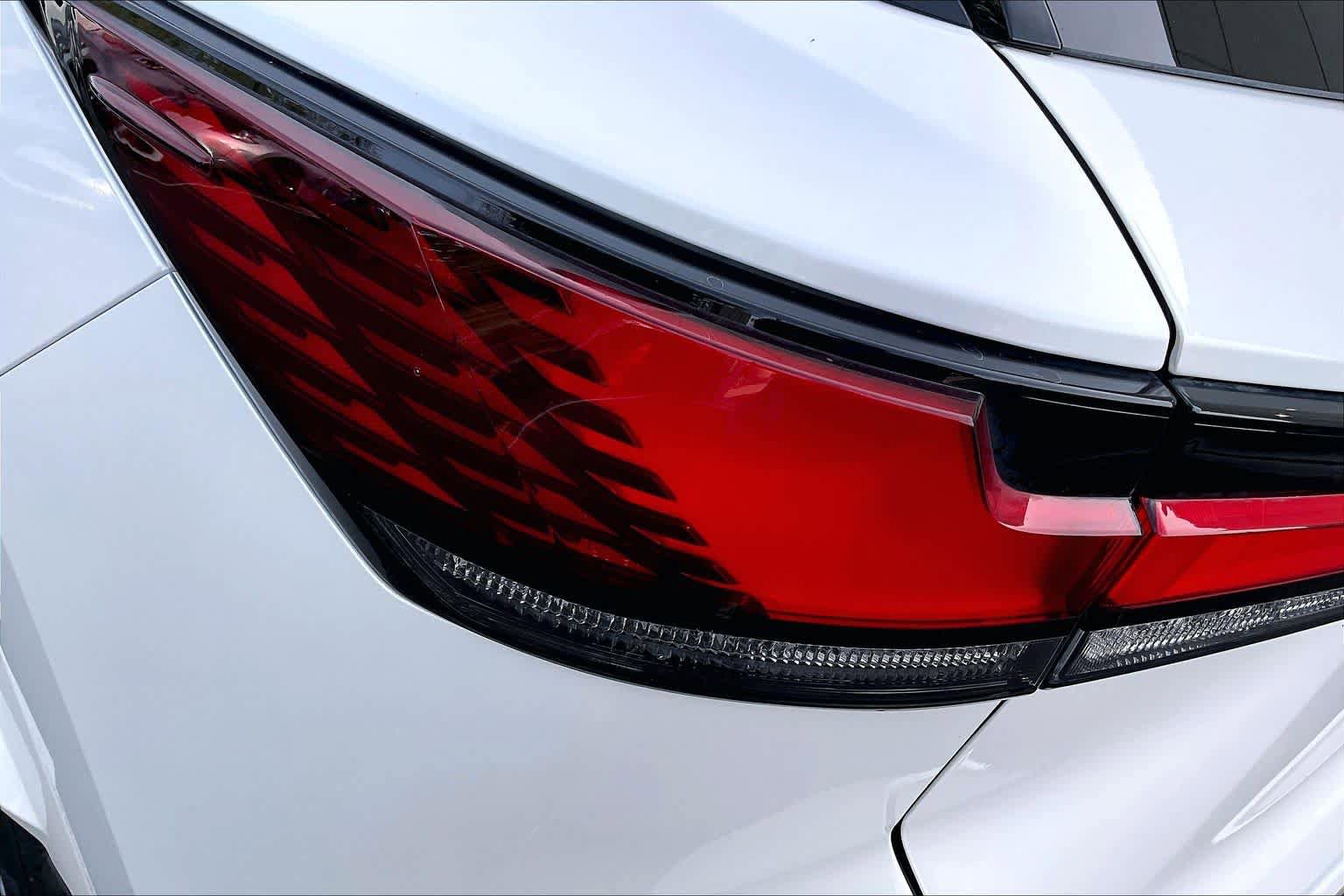 Certified 2024 Lexus RX 350 AWD w/ Convenience Package image 28