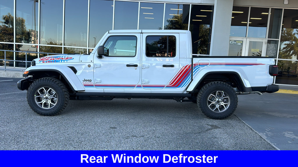 New 2026 Jeep Gladiator Sport AWD/4WD image 4
