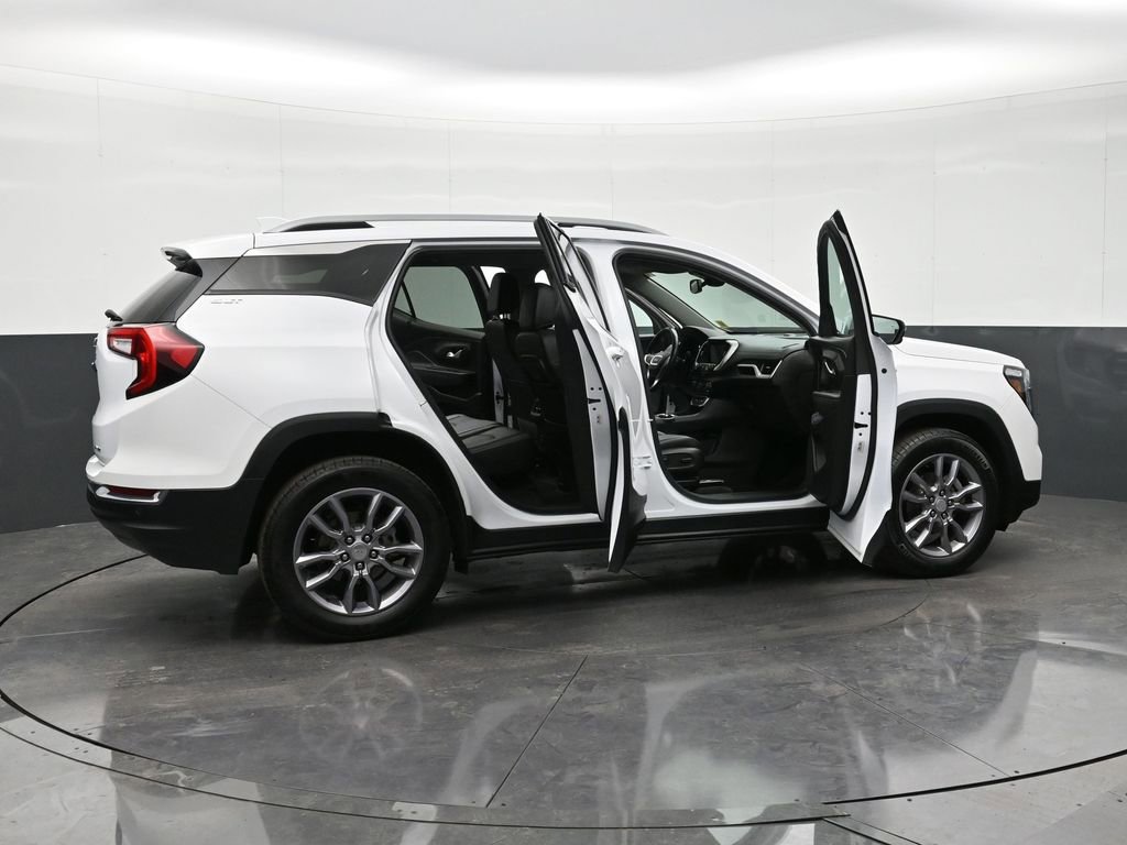 Certified 2022 GMC Terrain SLT image 31