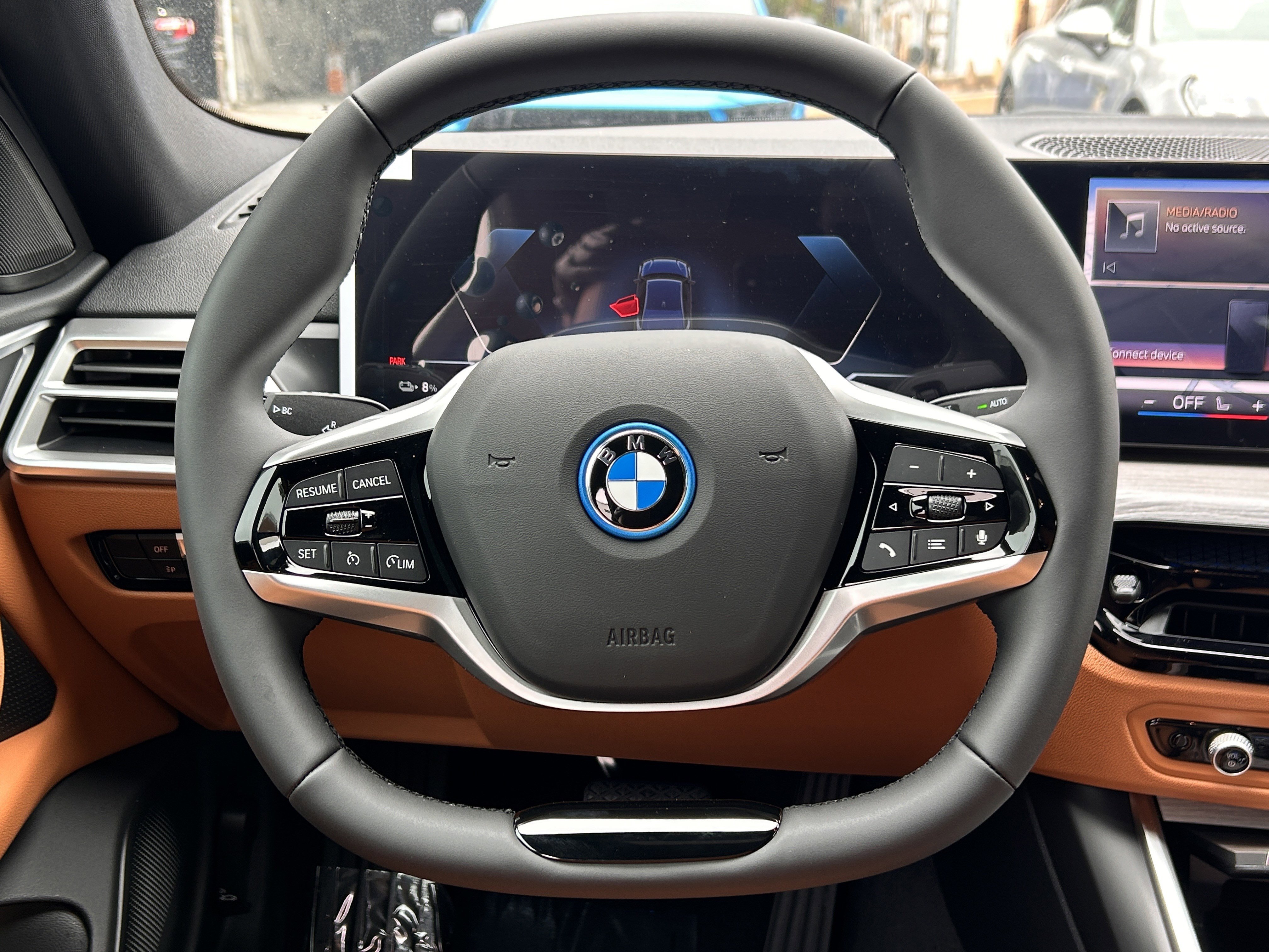 Used 2026 BMW i4 eDrive40 w/ Parking Assistance Package image 10