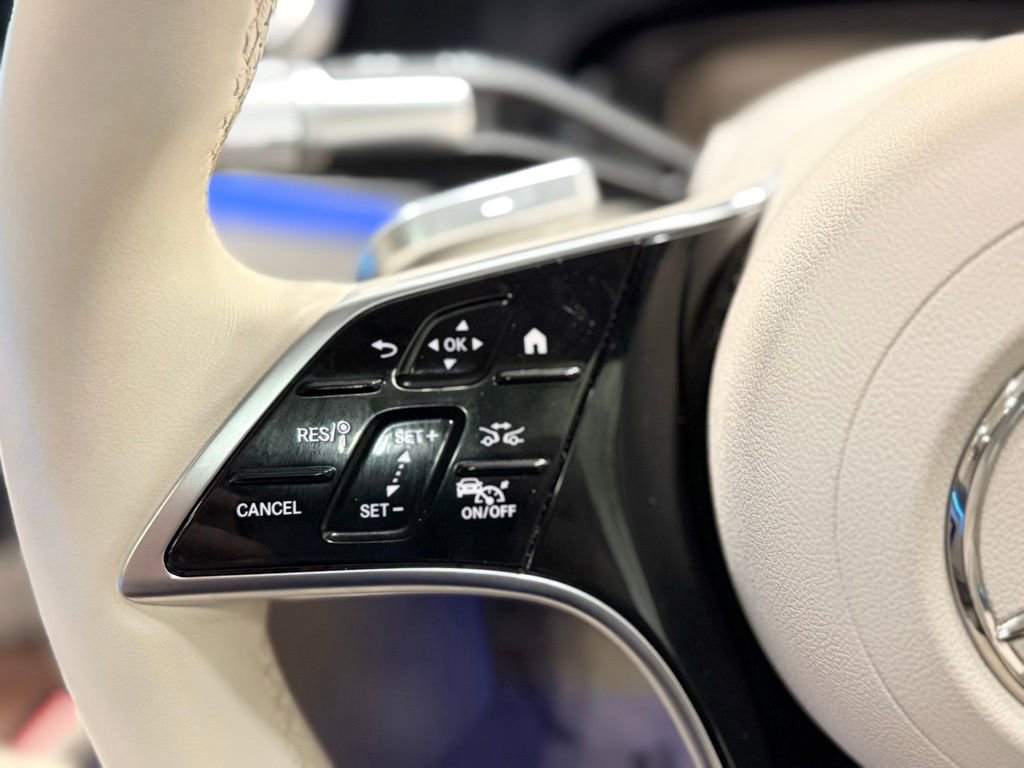 Used 2023 Mercedes-Benz EQS 580 4MATIC Sedan image 21