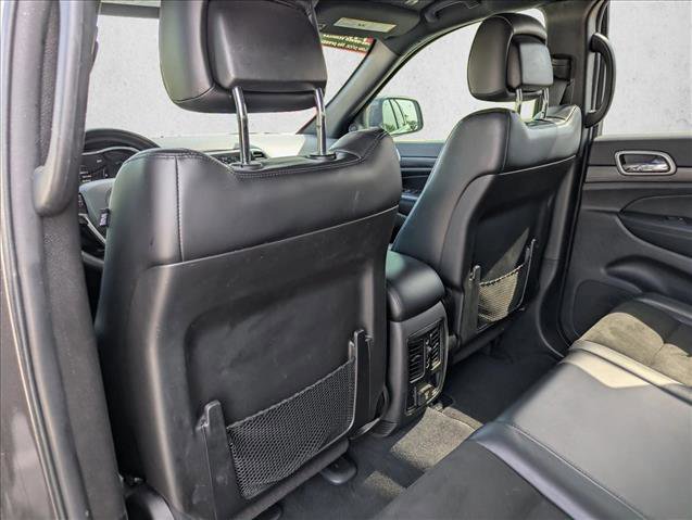 Used 2021 Jeep Grand Cherokee Laredo X AWD/4WD image 24