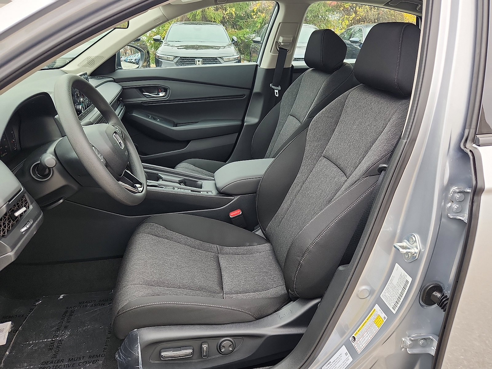 New 2025 Honda Accord SE image 9