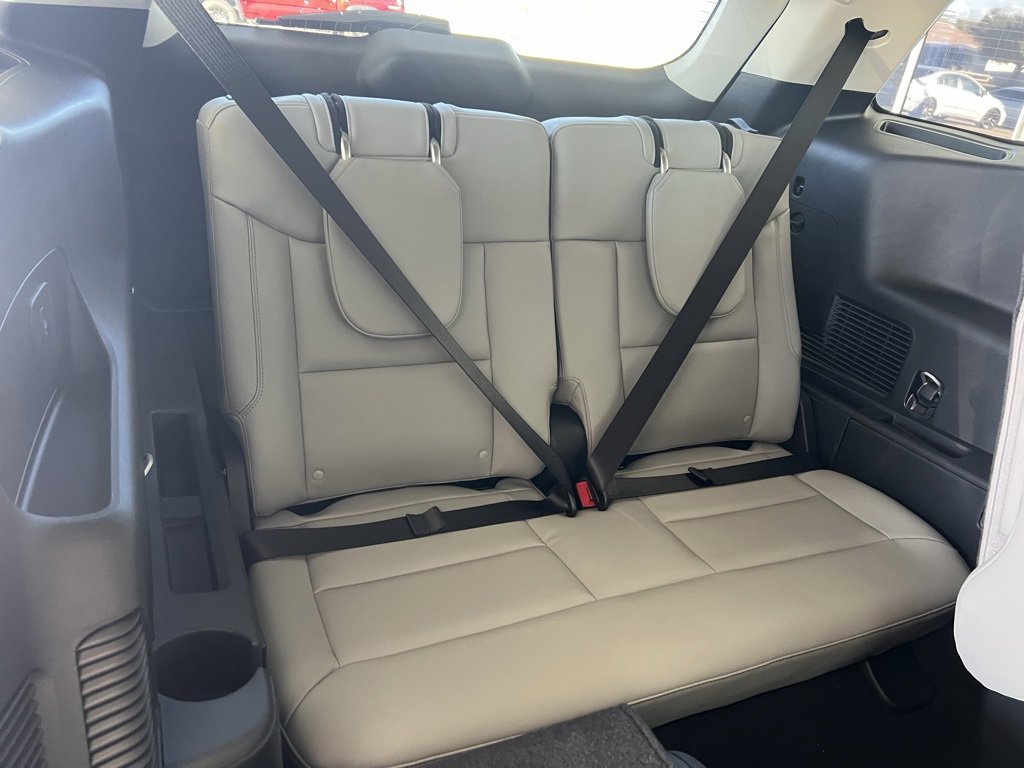 New 2026 Ford Explorer Active image 24