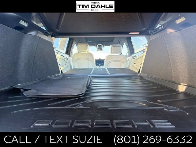 Used 2022 Porsche Macan AWD/4WD image 18