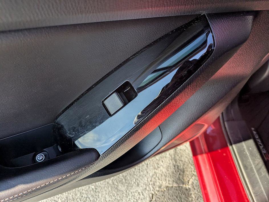 Used 2018 MAZDA MAZDA3 Touring image 25