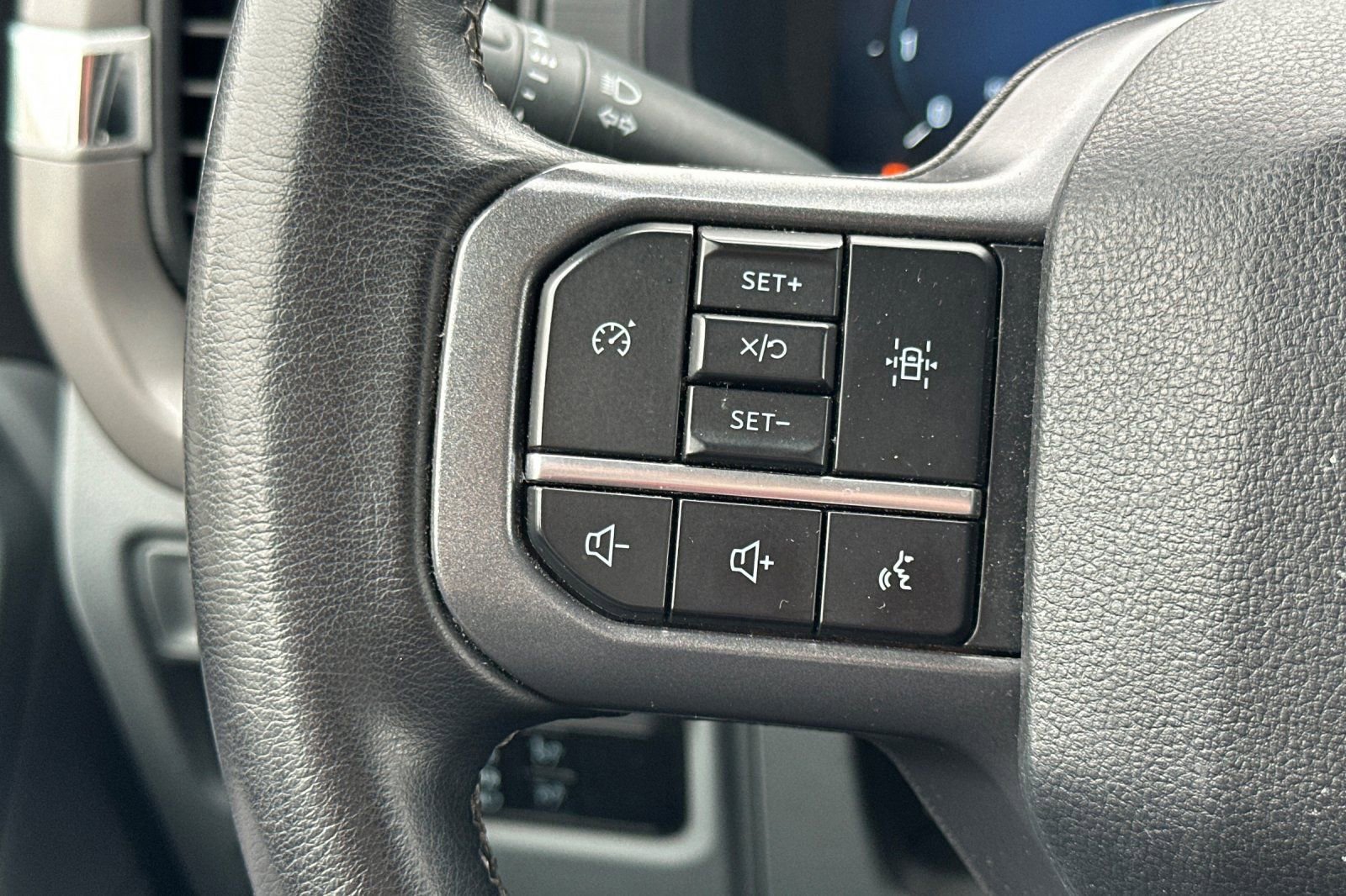 Used 2024 Ford F150 XLT w/ Mobile Office Package image 33