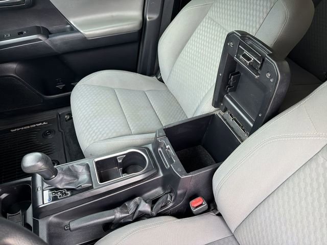 Used 2021 Toyota Tacoma SR w/ SR Convenience Package image 22