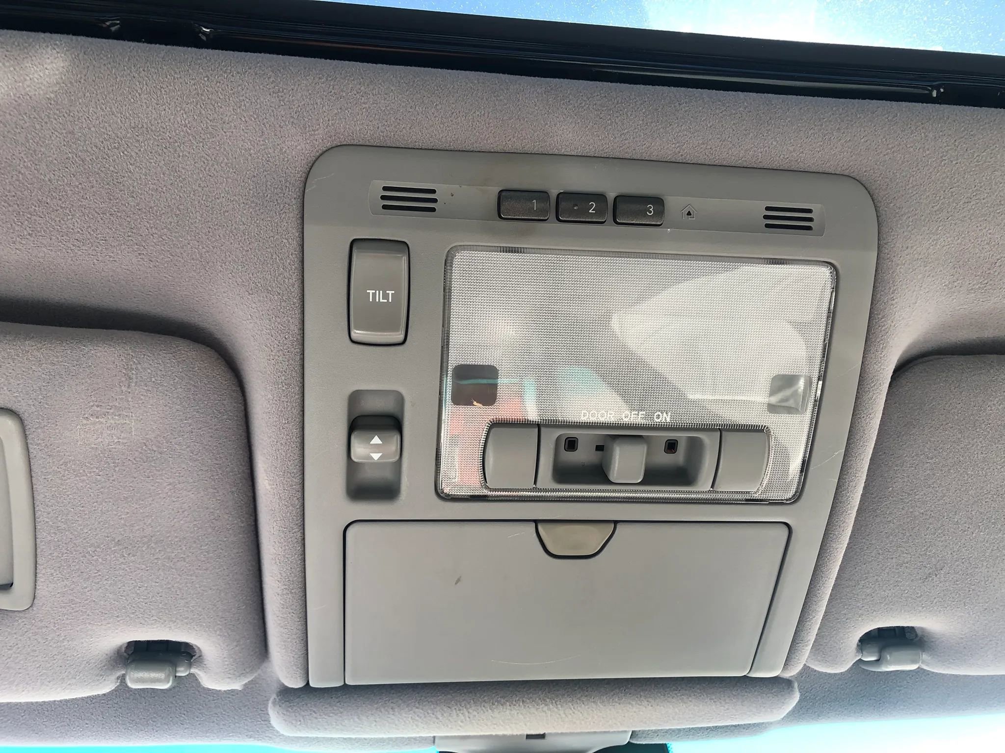 Used 2004 Lexus LS 430 image 35