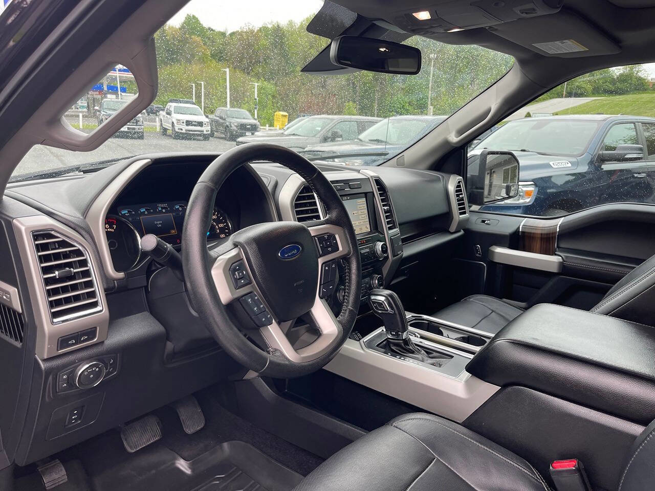 Used 2016 Ford F150 Lariat w/ Equipment Group 502A Luxury AWD/4WD image 20