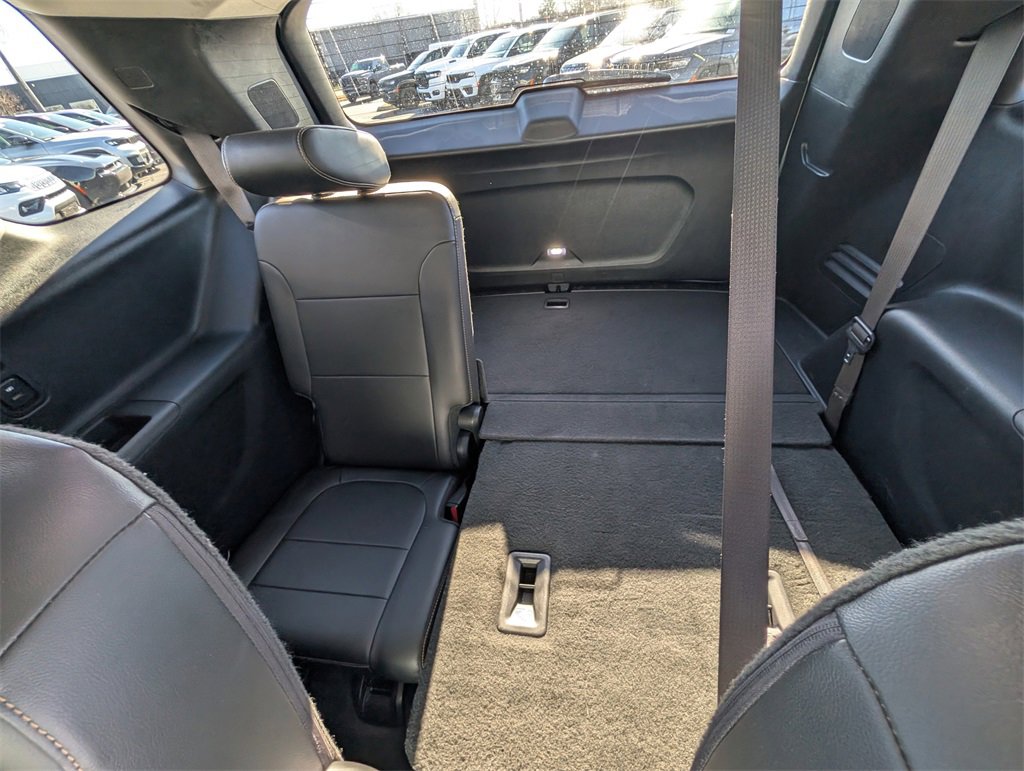 Used 2020 Chevrolet Traverse RS w/ LPO, Cargo Package image 20