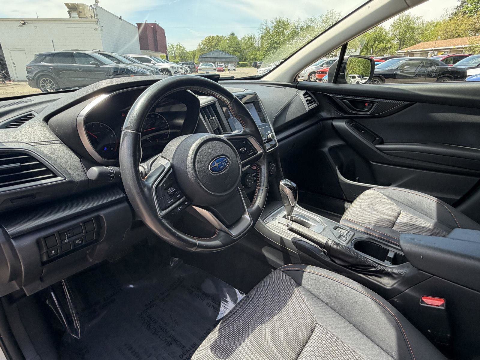 Used 2018 Subaru Crosstrek 2.0i Premium w/ Moonroof Package AWD/4WD image 11
