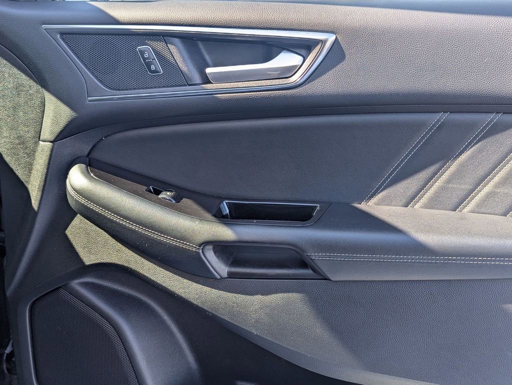 Used 2017 Ford Edge Sport w/ Equipment Group 401A image 30