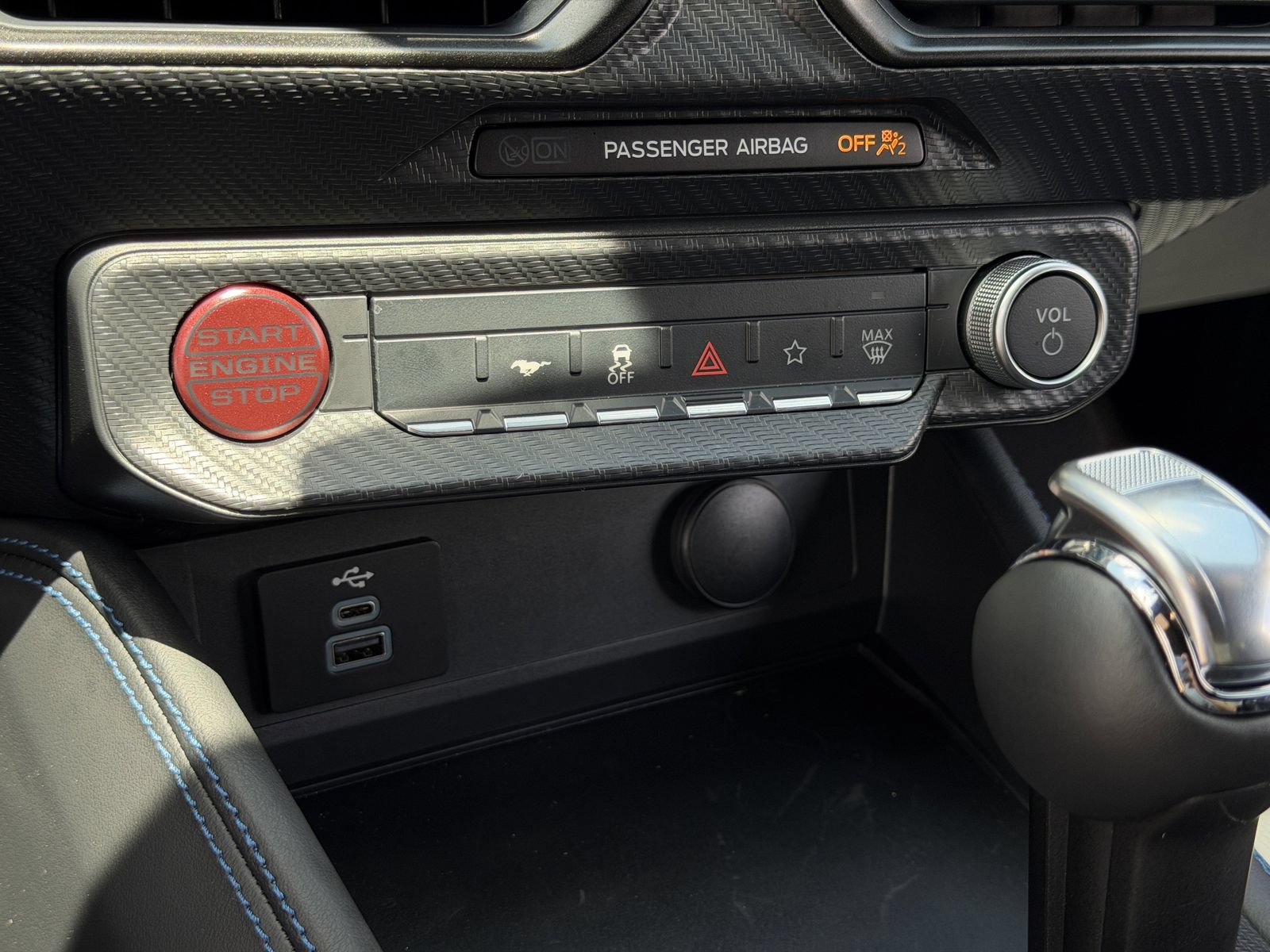Used 2026 Ford Mustang Dark Horse RWD image 21