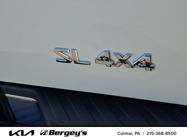Used 2016 Nissan Frontier SL AWD/4WD image 32