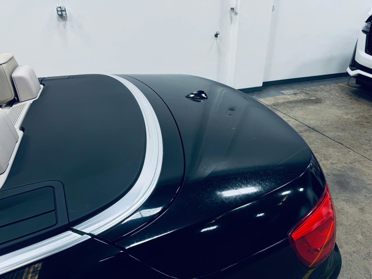 Used 2013 BMW 335i Convertible image 15