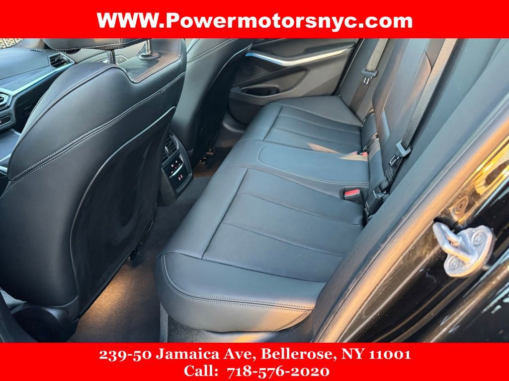 Used 2024 BMW 330i Sedan w/ Convenience Package RWD image 22