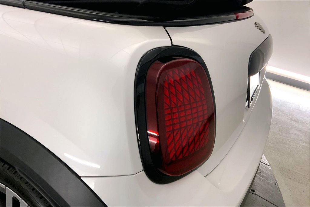 Used 2026 MINI Cooper Convertible image 28