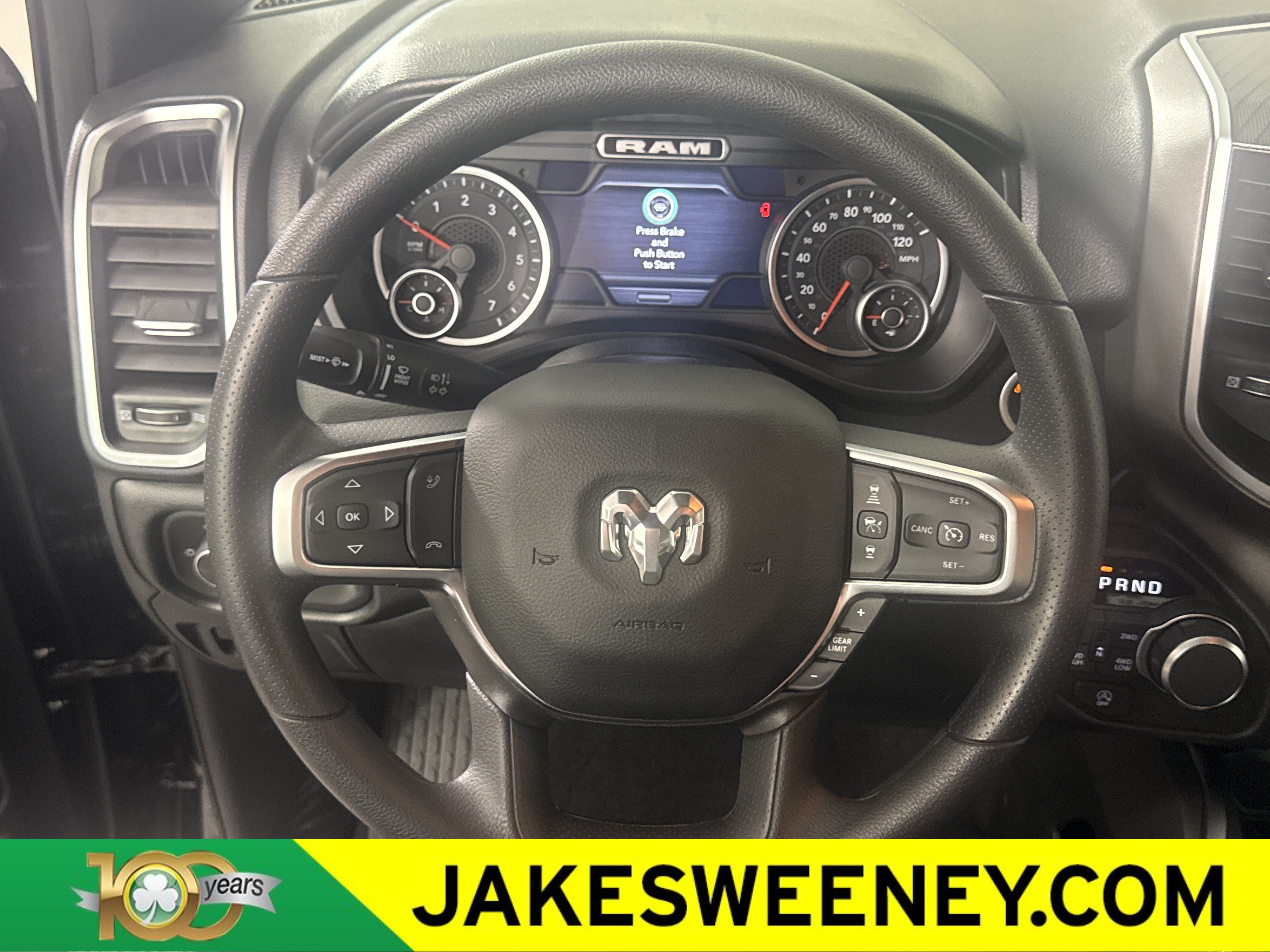 New 2026 RAM 1500 Express AWD/4WD image 16