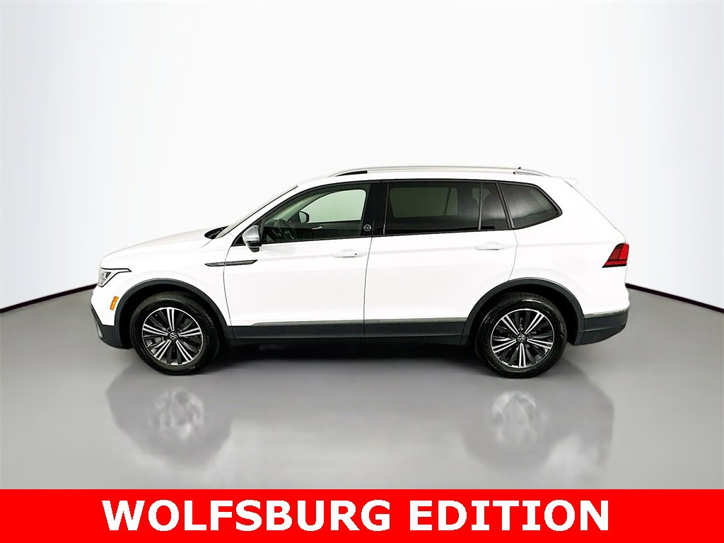 Used 2024 Volkswagen Tiguan Wolfsburg Edition image 7