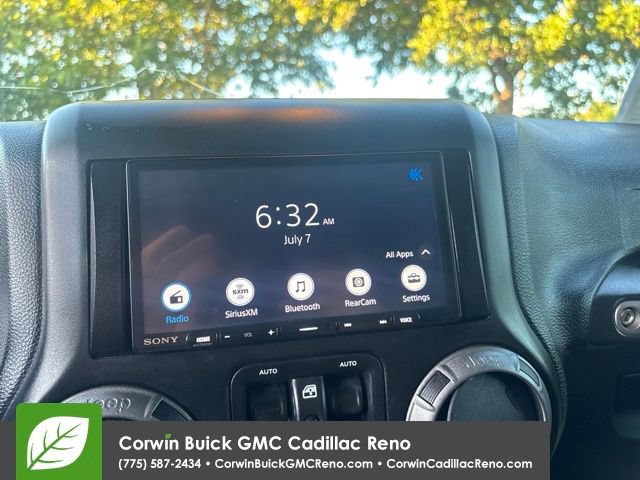 Used 2018 Jeep Wrangler Unlimited Sport S AWD/4WD image 22