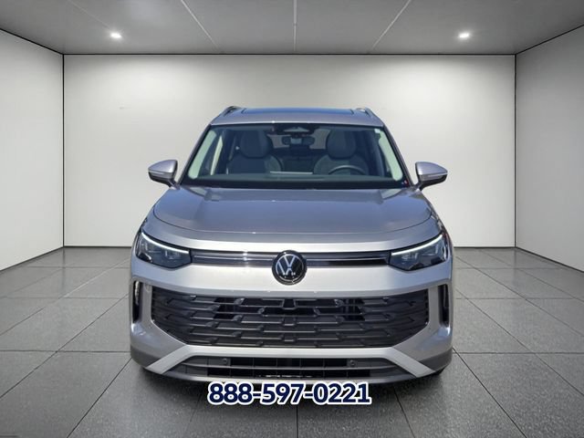New 2026 Volkswagen Tiguan SE FWD image 5