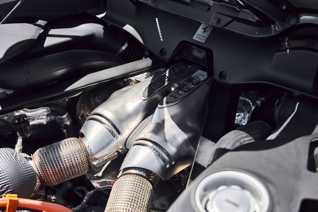 Used 2022 Ferrari 296 GTB image 30