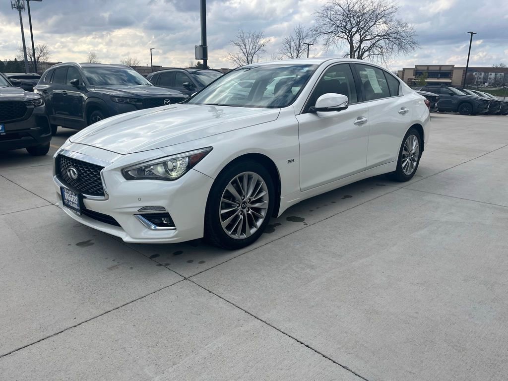 Used 2018 INFINITI Q50 Luxe w/ Sensory Package (Luxe) image 5