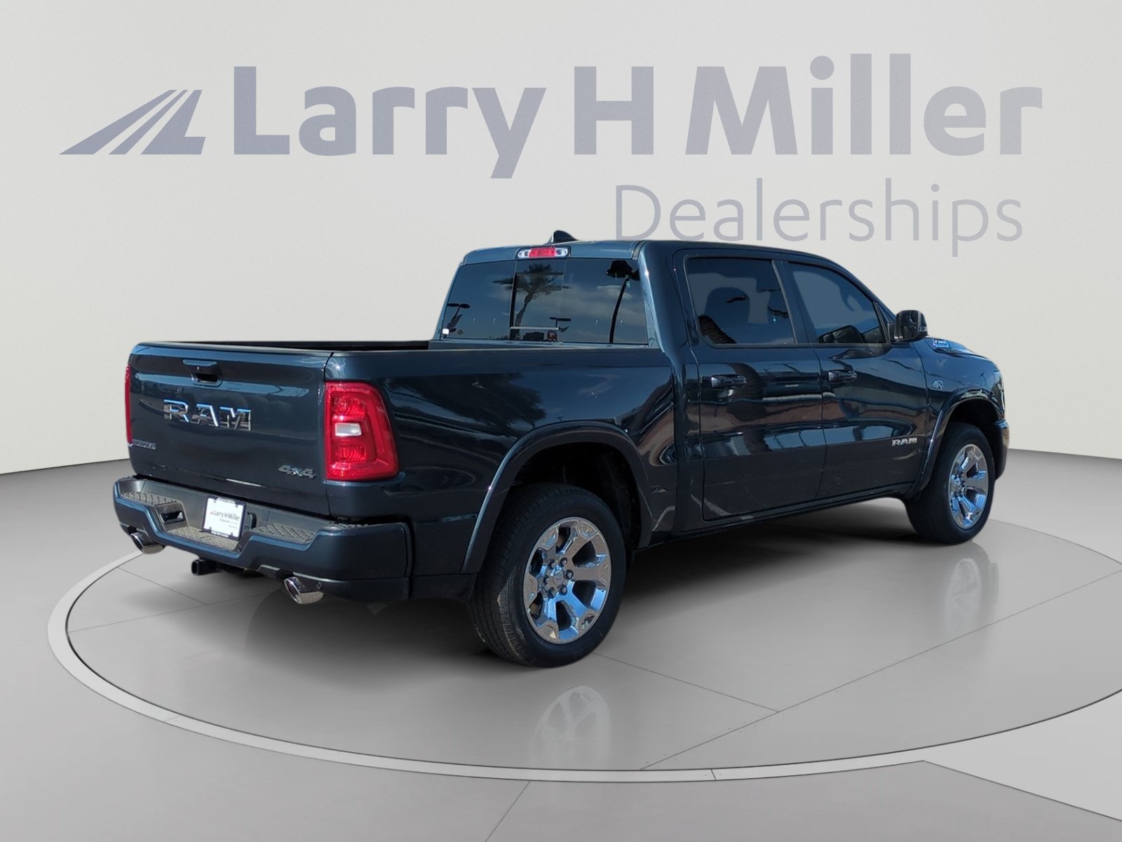 New 2026 RAM 1500 Big Horn AWD/4WD image 5