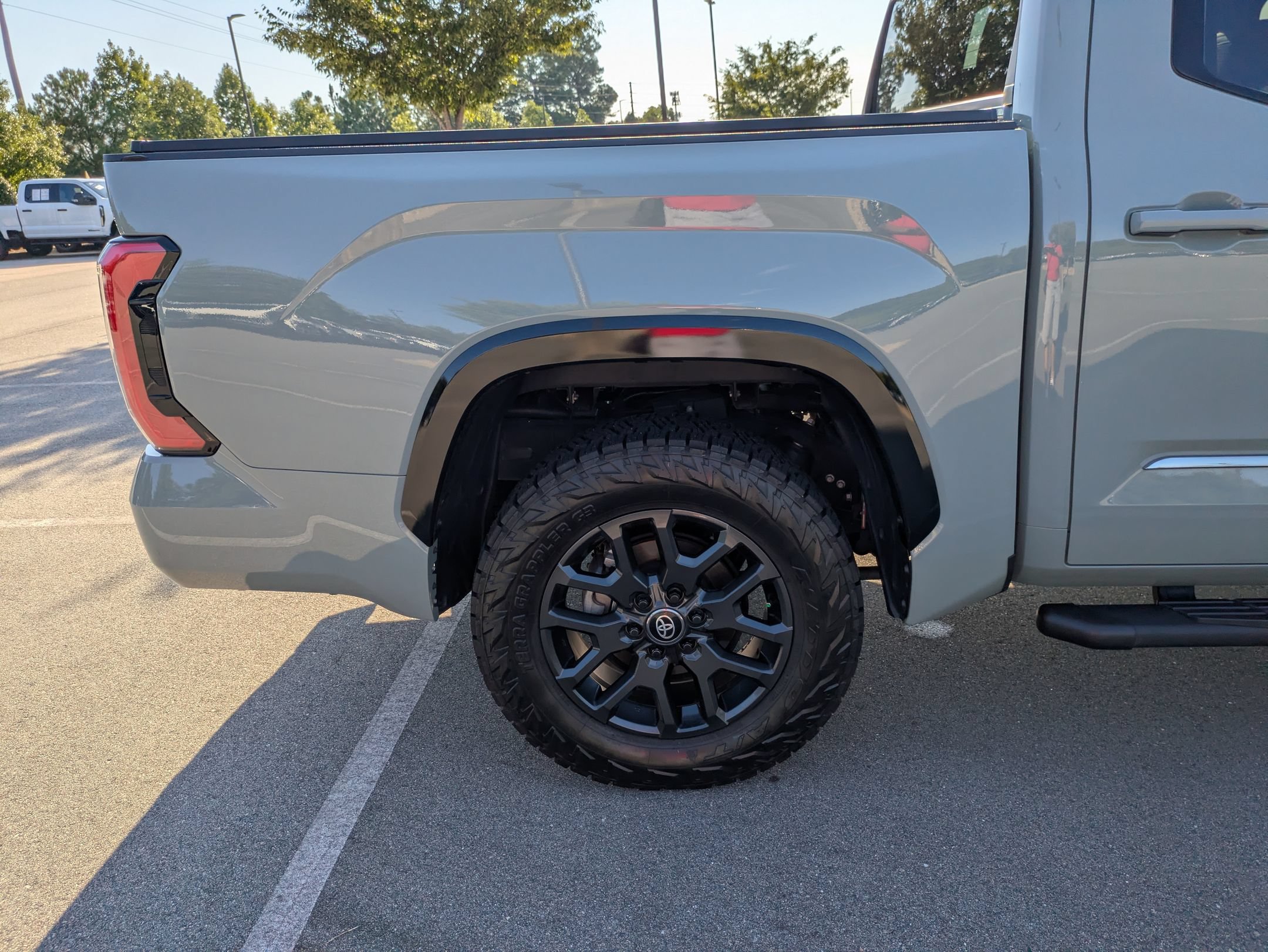 Used 2025 Toyota Tundra Platinum AWD/4WD image 36