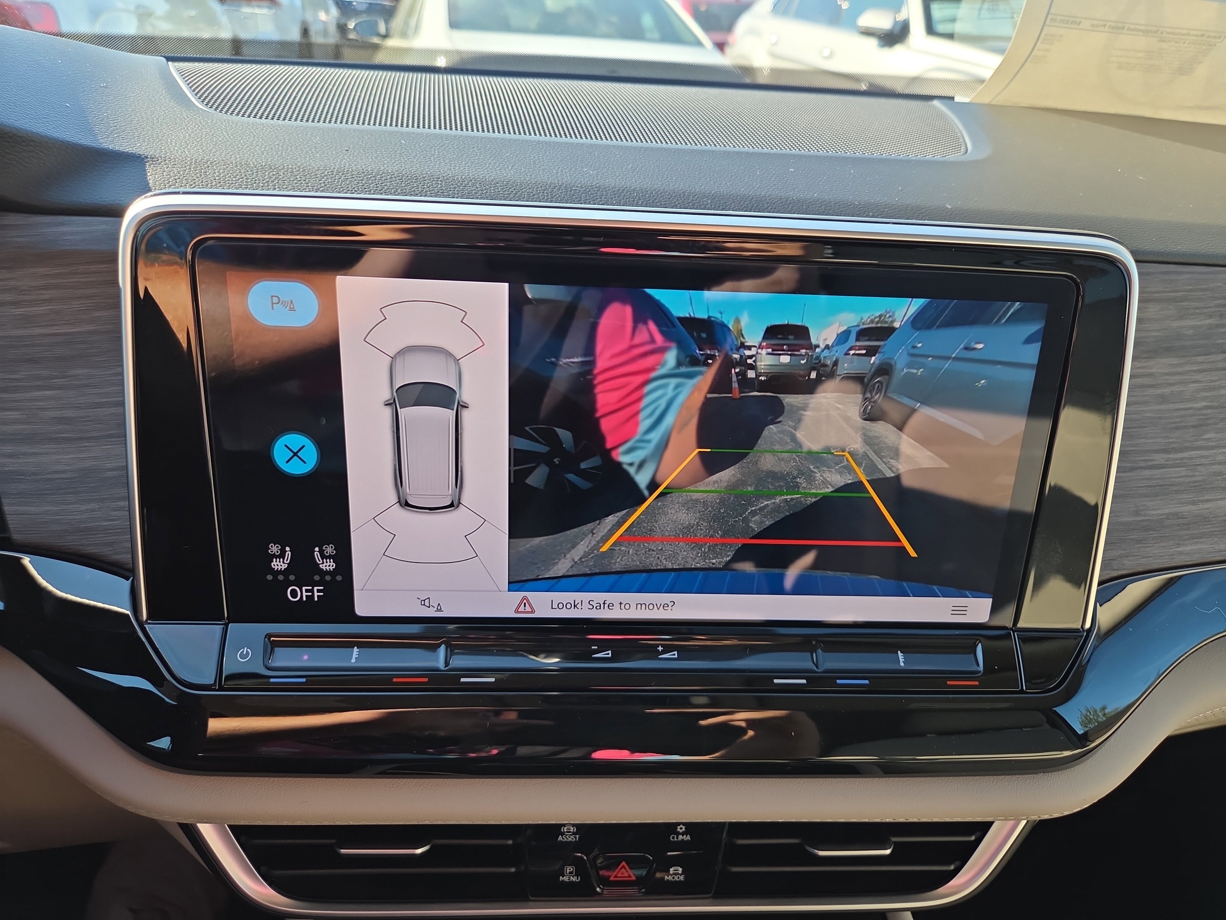 New 2026 Volkswagen Atlas SEL image 12