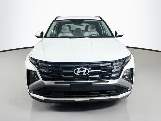 Used 2025 Hyundai Tucson SEL FWD image 2