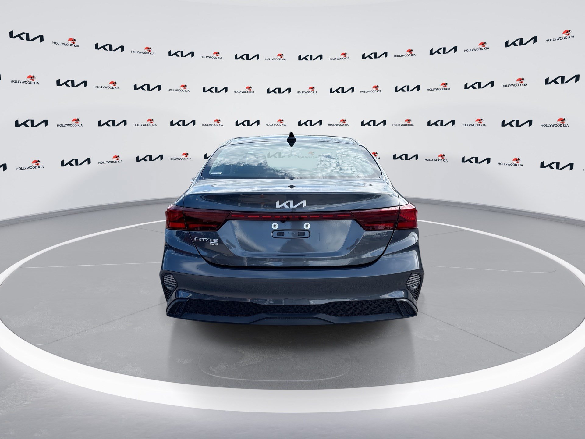 Used 2023 Kia Forte LX FWD image 7