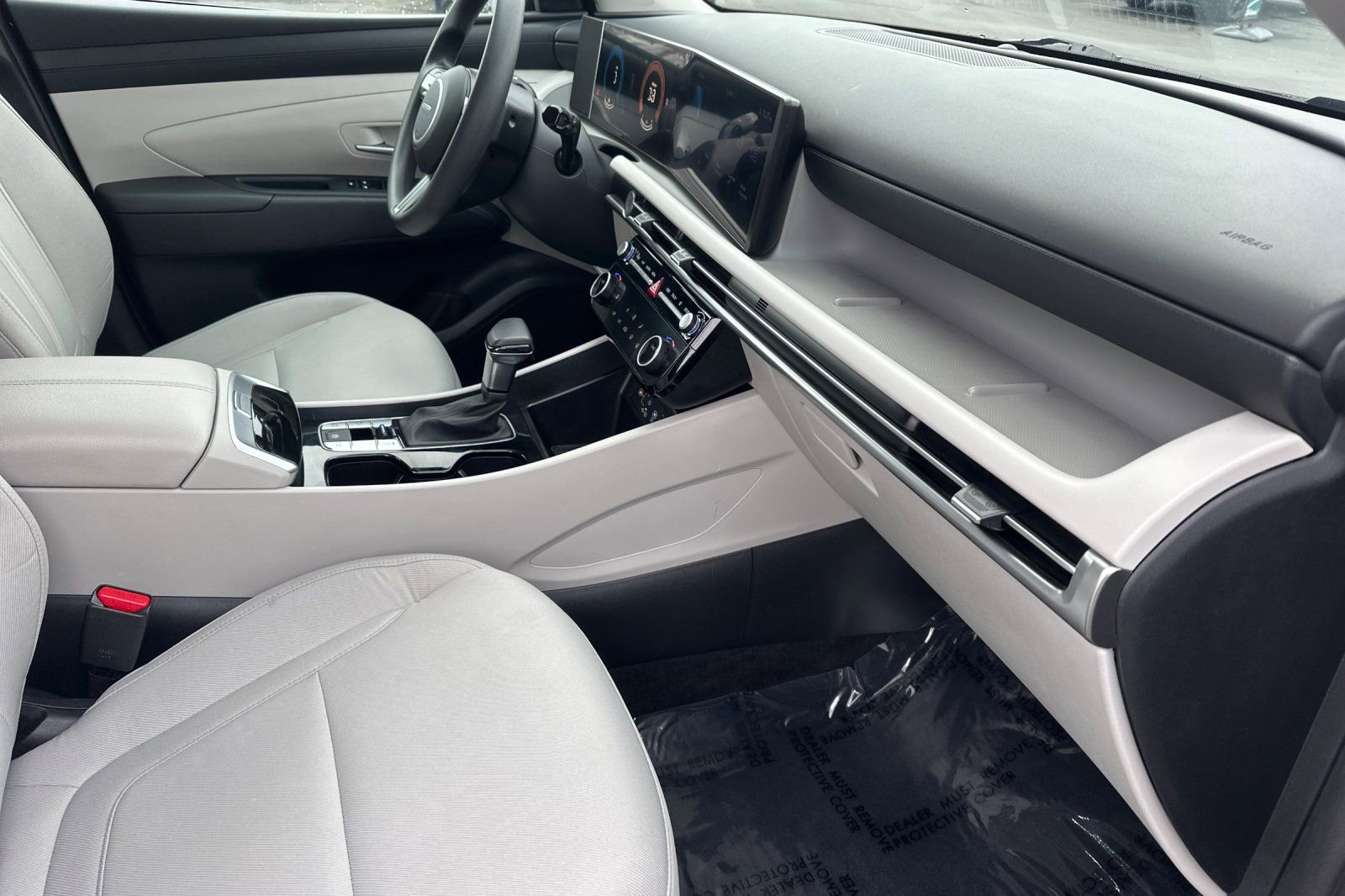 Used 2025 Hyundai Tucson SEL image 17