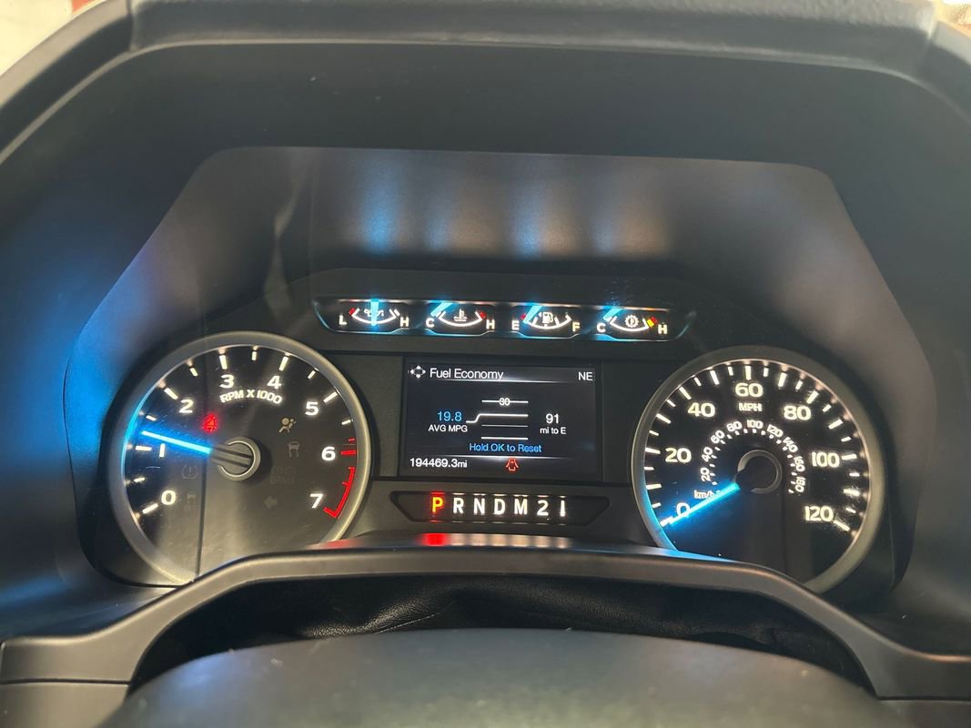 Used 2015 Ford F150 XLT w/ Equipment Group 301A Mid AWD/4WD image 15