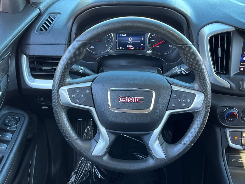 Certified 2024 GMC Terrain SLE w/ Driver Convenience Package FWD image 6