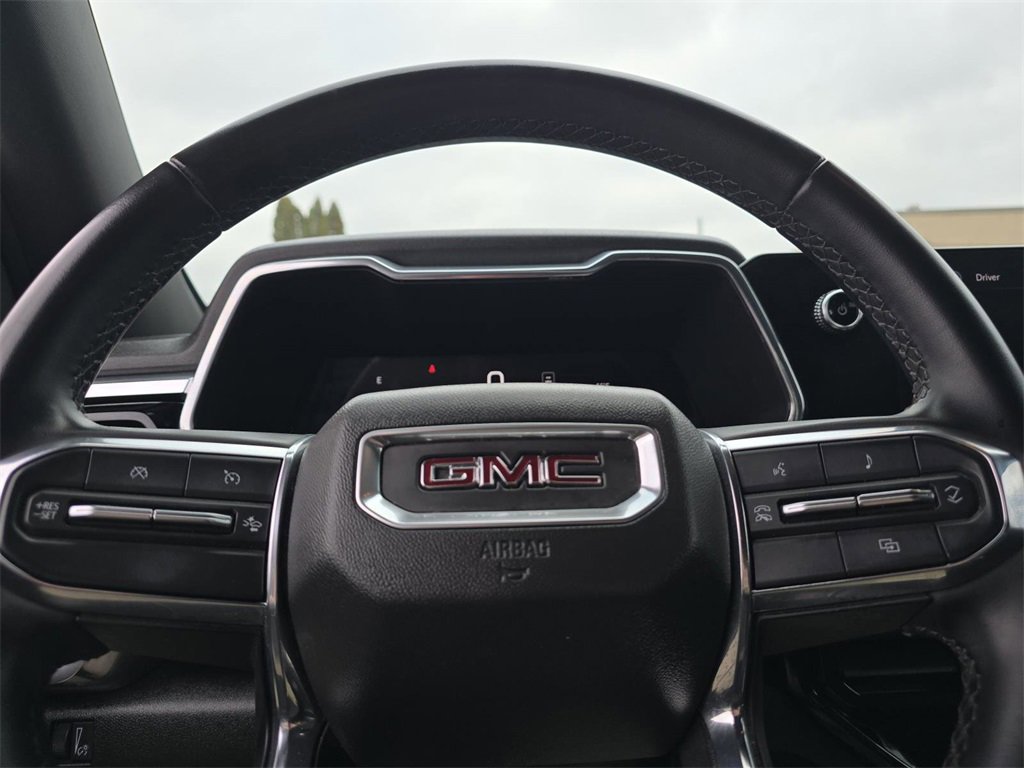 Used 2023 GMC Canyon Elevation image 28