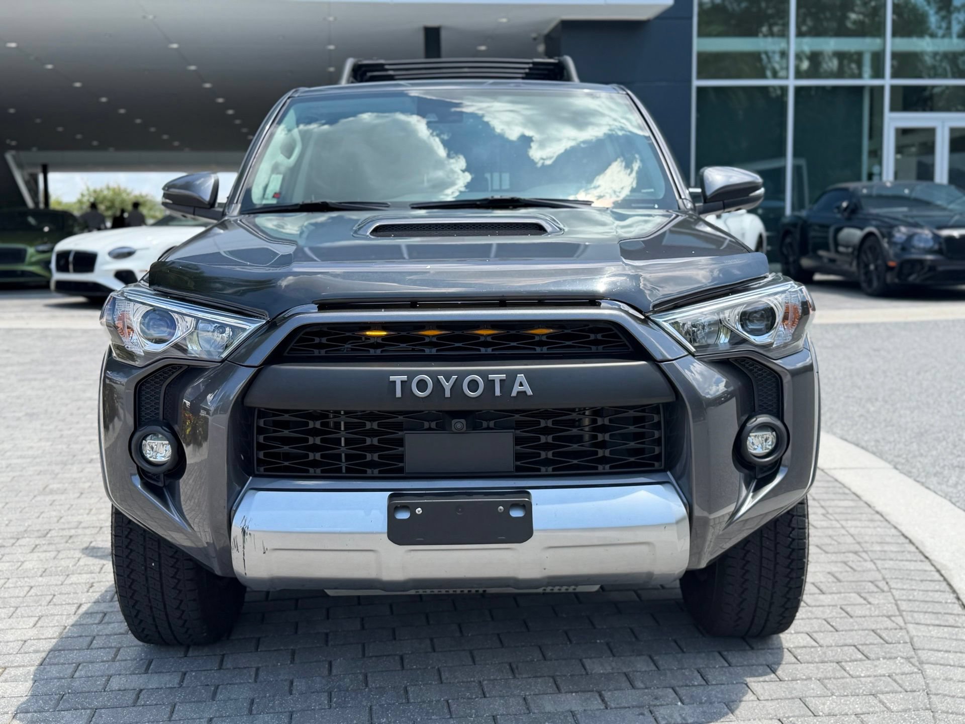 Used 2022 Toyota 4Runner TRD Off-Road Premium AWD/4WD image 10