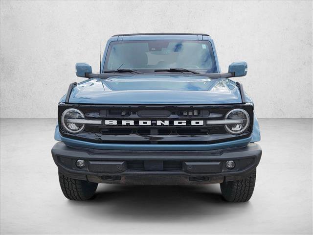 Used 2022 Ford Bronco Outer Banks image 2