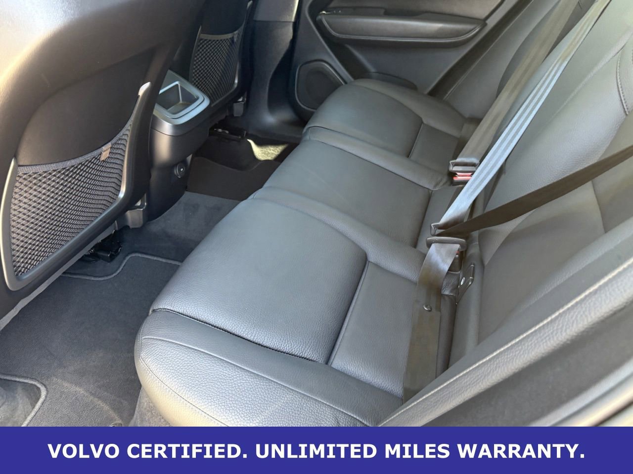 Certified 2023 Volvo XC60 B5 Plus w/ Protection Package Premier image 31