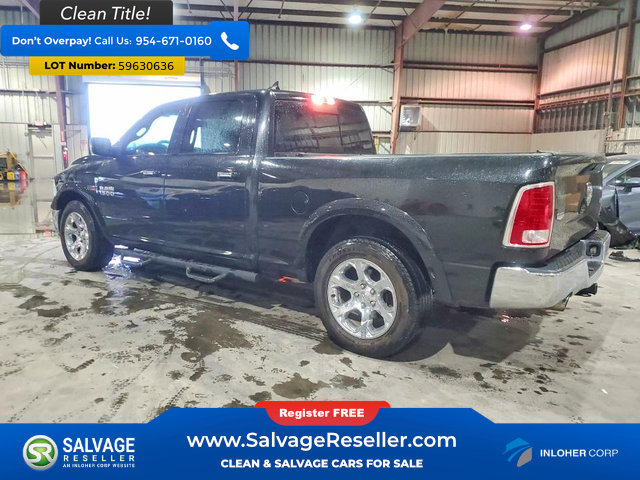 Used 2018 RAM 1500 Laramie w/ Convenience Group AWD/4WD image 3