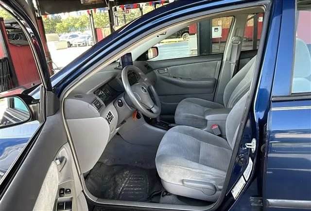 Used 2008 Toyota Corolla CE FWD image 3