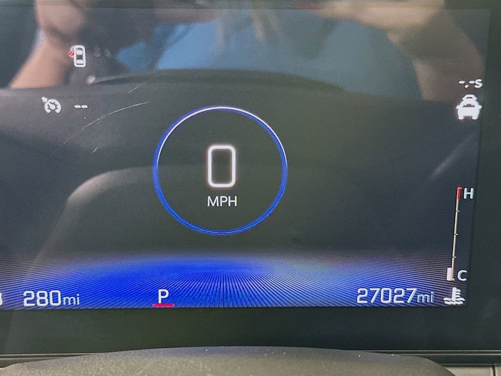 Used 2024 Chevrolet Trax LT image 12